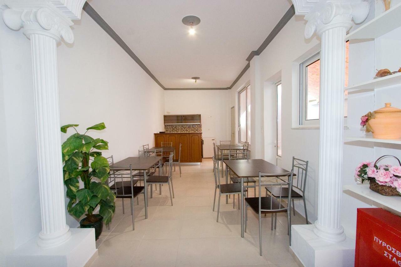 Difo Hotel Loutra Edipsou  Buitenkant foto