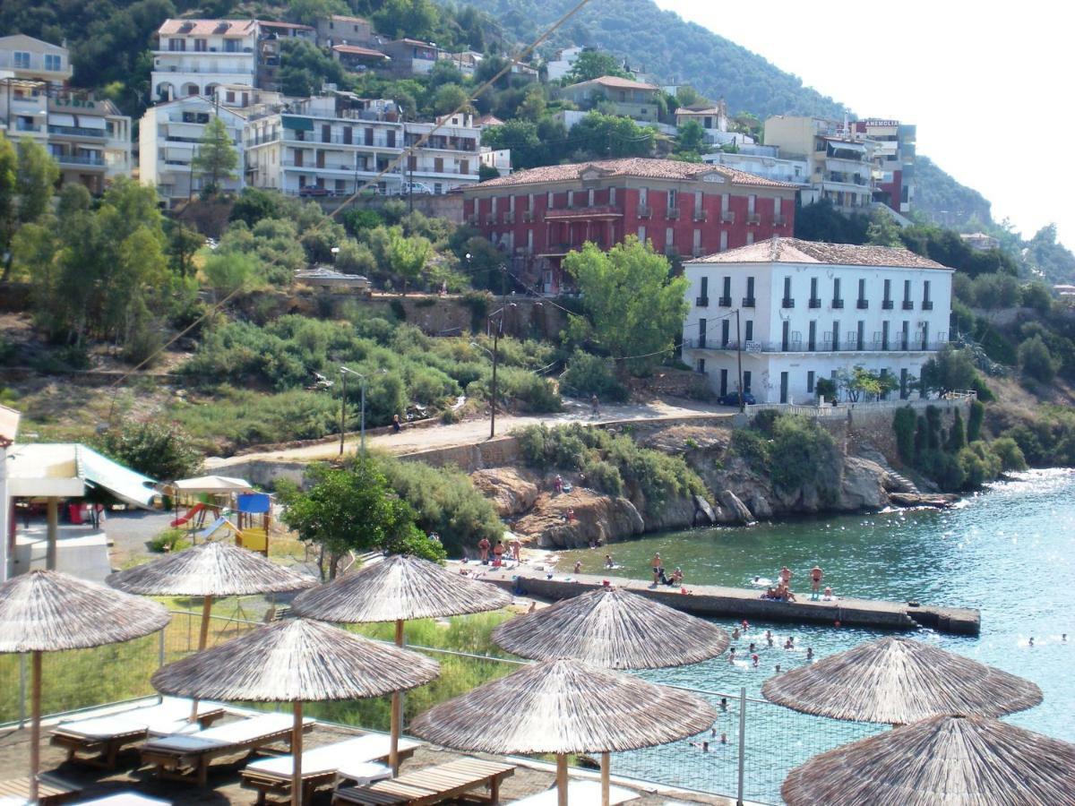 Difo Hotel Loutra Edipsou  Buitenkant foto