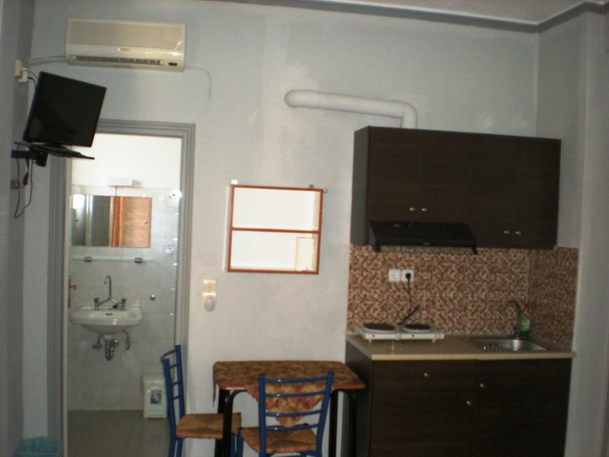 Difo Hotel Loutra Edipsou  Buitenkant foto